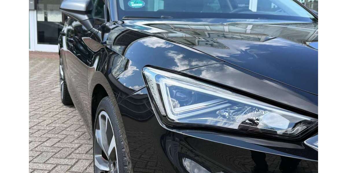 Seat Leon 22.300 km 20.500 &euro; Duisburg 47178