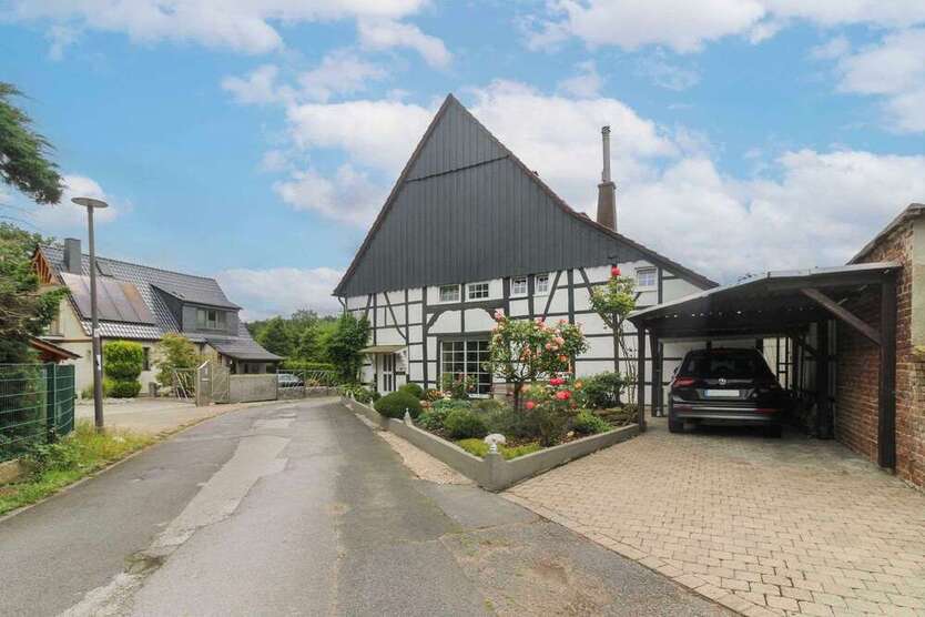 Haus zum Kaufen in Castrop-Rauxel 550.000 € 225.28 m²