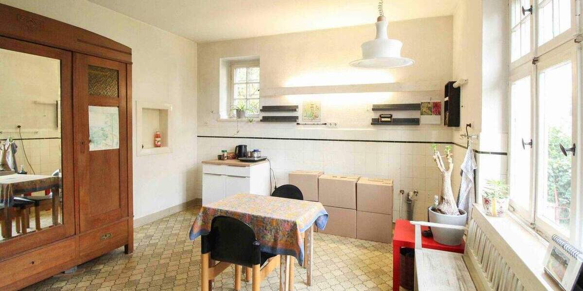 Liebhaberobjekt mit historischem Charme in Feldrandlage von Neukirchen-Vluyn 7 zimmer