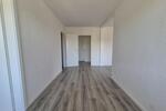 3 Zimmer mit Balkon!