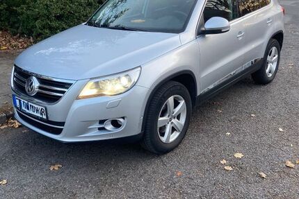 VW Tiguan 182.000 km 8.800 &euro; Essen 45329