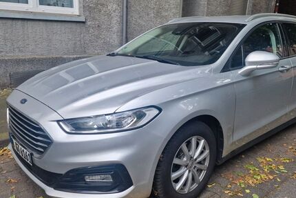 Ford Mondeo 219.500 km 8.800 &euro; Bochum 44866
