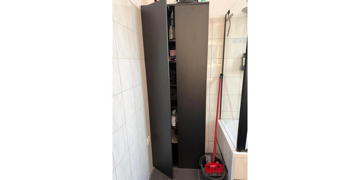 Dachgeschoßwohnung Oberhausen Rothebusch - 2.5 Zimmer, 60 m&sup2;, 600&euro; | Angebot:24850380