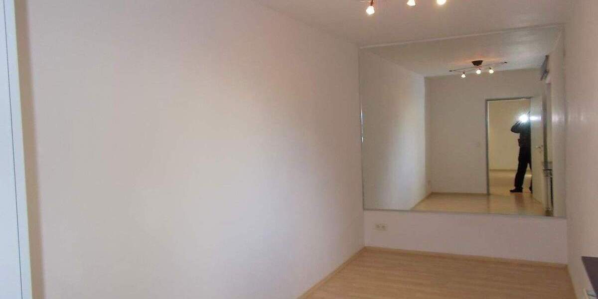 Etagenwohnung Essen Frillendorf - 2 Zimmer, 63 m&sup2;, 620&euro; | Angebot:25289062