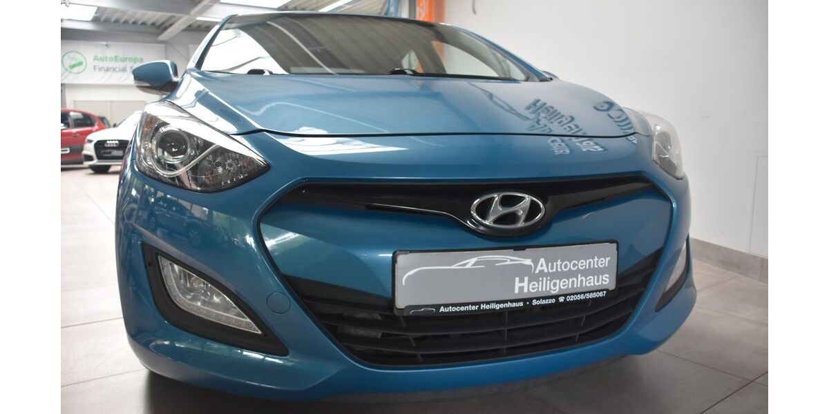 Hyundai i30 181.467 km 5.180 € Heiligenhaus 42579