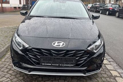 Hyundai i20 5.438 km 18.699 &euro; Gelsenkirchen 45879