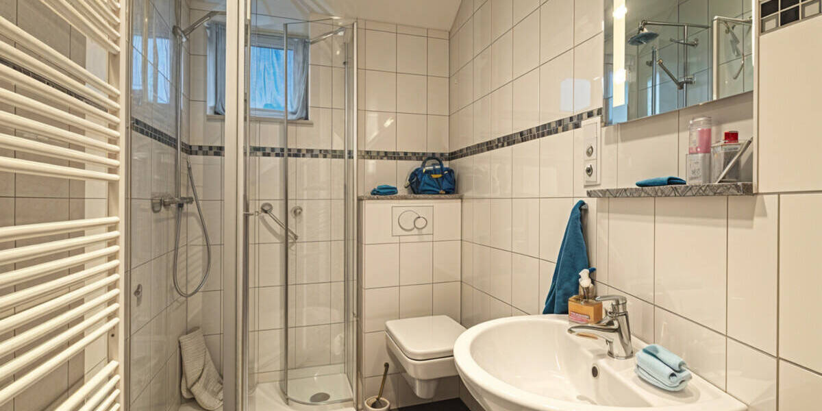 Doppelhaushälfte Velbert Mitte - 6 Zimmer, 165 m&sup2;, 395.000&euro; | Angebot:26261697