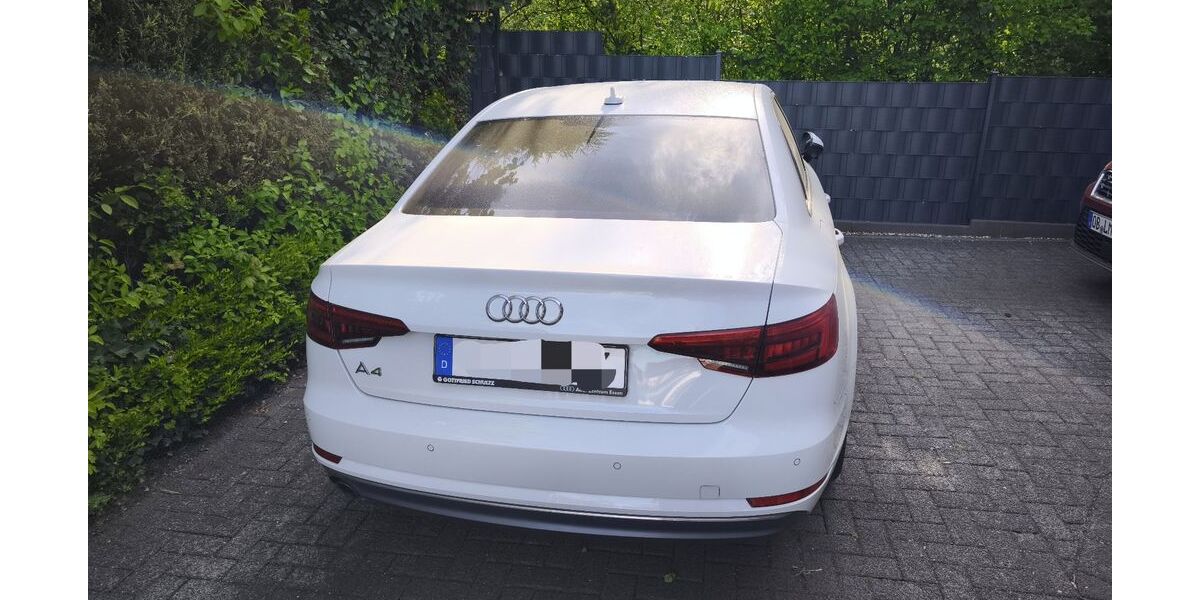Audi A4 62.800 km 16.500 &euro; Oberhausen 46145
