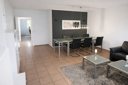 TOP 3-Zimmer-ETW mit Balkon, TG & Keller – provisionsfrei 3 zimmer