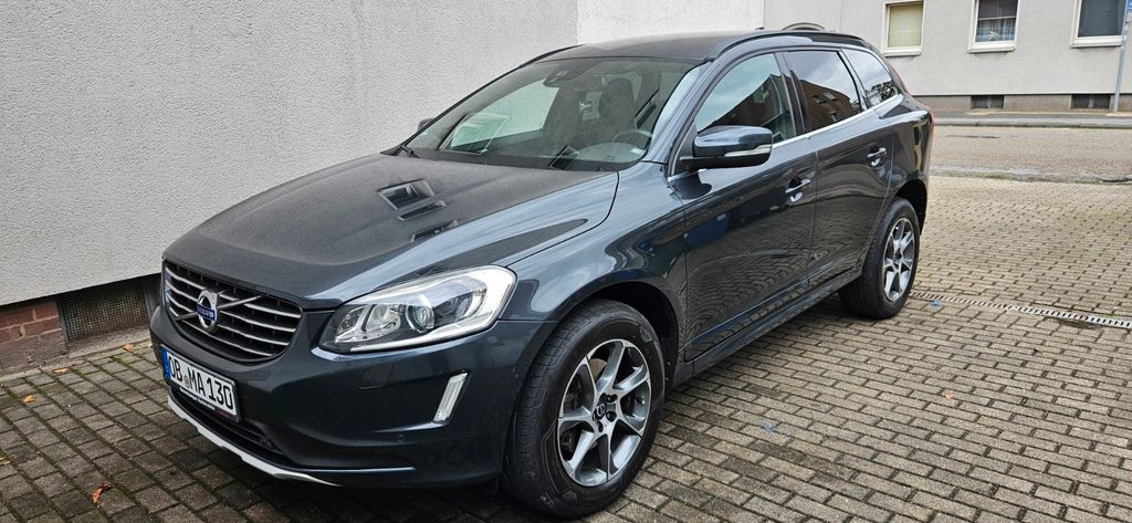 Volvo XC60 220.000 km 12.500 &euro; Oberhausen 46049
