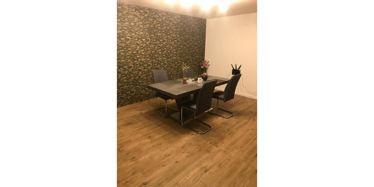 Helle 3-Zimmer-Wohnung (89 m²) mit Balkon in Hünxe 3 zimmer