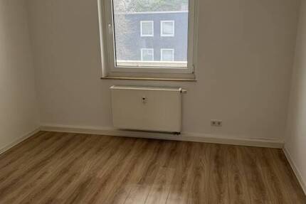 Wohnung Dorsten Wulfen - 3 Zimmer, 81 m&sup2;, 635&euro; | Angebot:26815783