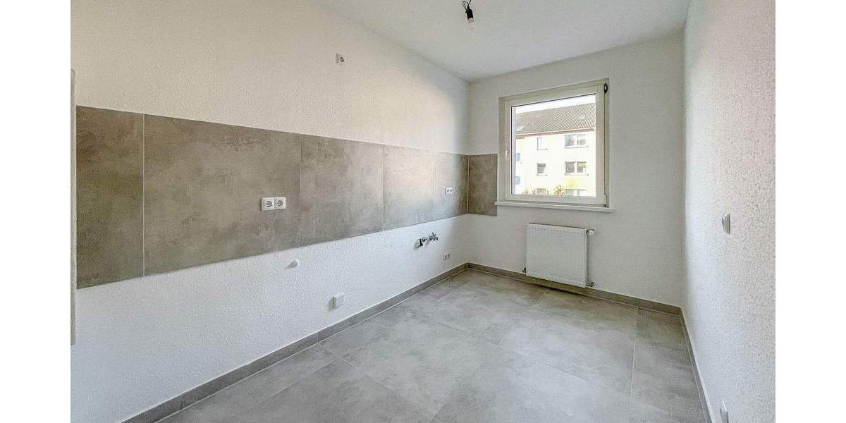 frisch renoviert - ruhige Lage - Balkon 3 zimmer