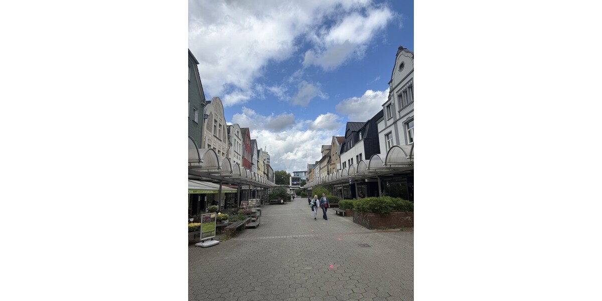 Frisch Saniertes Wohn u. Geschäftshaus mit 8 WE+ Gewerbeeinheit in der Innenstadt von Marl-Hüls! zimmer