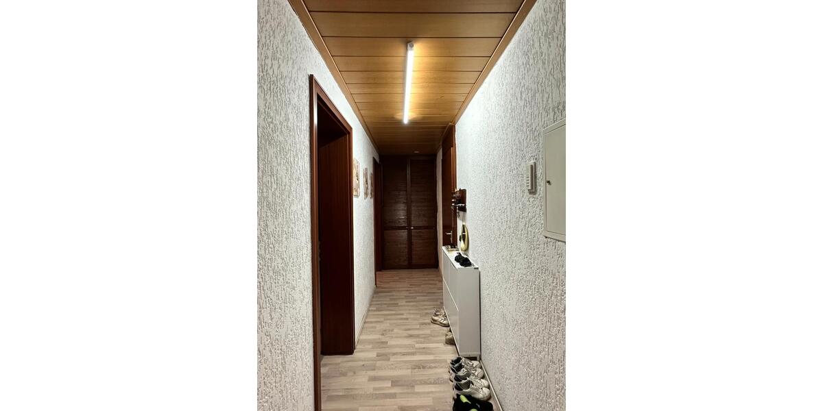 Etagenwohnung Essen Stadtbezirk III - 3 Zimmer, 90 m&sup2;, 650&euro; | Angebot:26273878