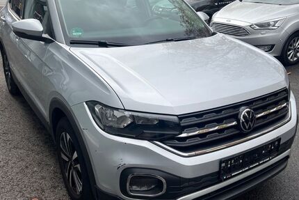 VW T-Cross 9.600 km 16.999 € Recklinghausen 45663