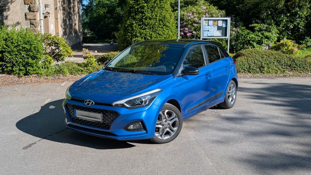 Hyundai i20 74.000 km 11.000 &euro; Essen 45239