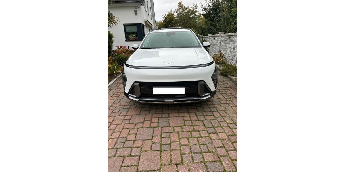 Hyundai KONA 11.226 km 29.500 &euro; Kamp-Lintfort 47475