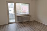 Renovierte 3-Zimmer-Wohnung im 2-Obergeschoss zu vermieten! *Mit Balkon* zimmer
