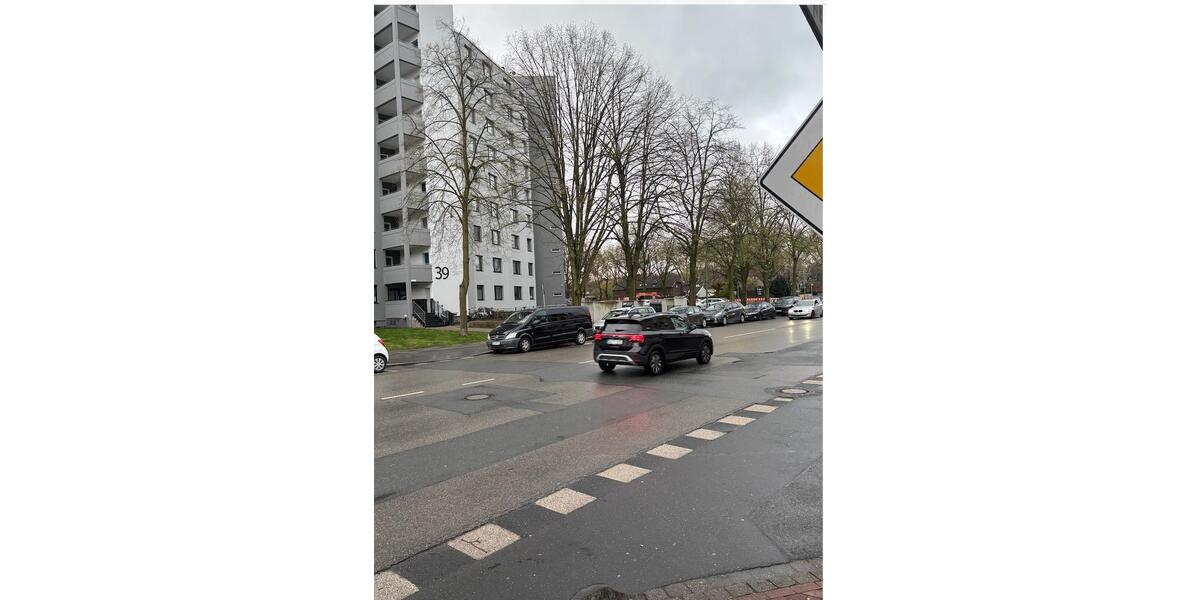 Etagenwohnung Duisburg Essenberg - 3 Zimmer, 82 m&sup2;, 820&euro; | Angebot:26126111