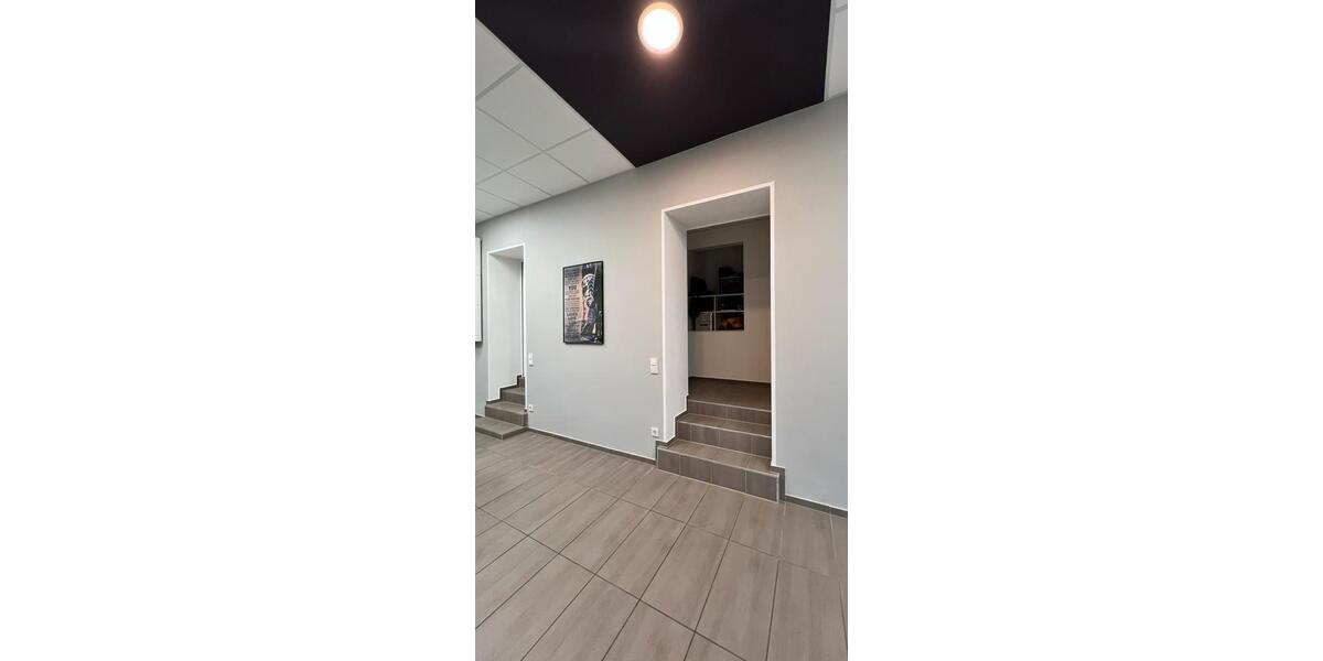 Modernes Ladenlokal ca. 62 m² in Velbert Langenberg zimmer