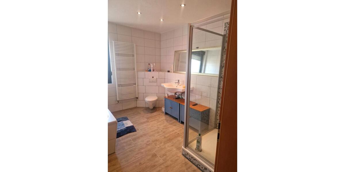 Etagenwohnung Recklinghausen Hillerheide - 4.5 Zimmer, 101 m&sup2;, 1.500&euro; | Angebot:26380572