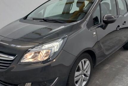 Opel Meriva 97.500 km 6.499 &euro; Bottrop 46236