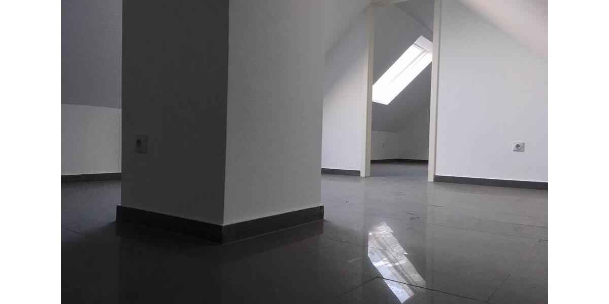 Etagenwohnung Gelsenkirchen Buer - 4 Zimmer, 105 m&sup2;, 800&euro; | Angebot:26411522