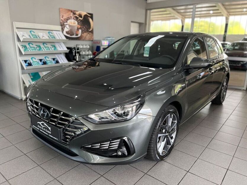 i30