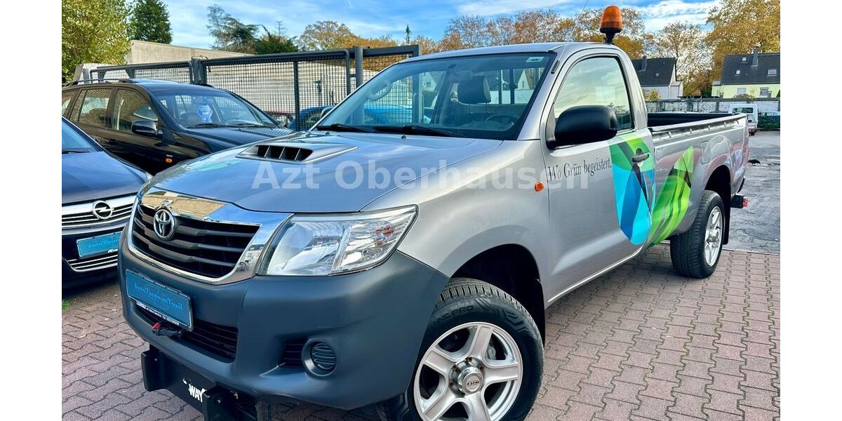 Toyota Hilux 72.711 km 23.490 € Oberhausen 46049