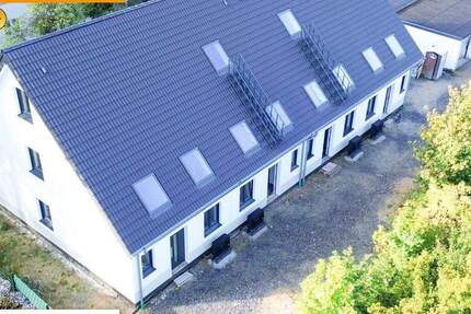 Modernes Neubauhaus (Erstbezug) mit Terrasse und Stellplatz zu vermieten 5 zimmer