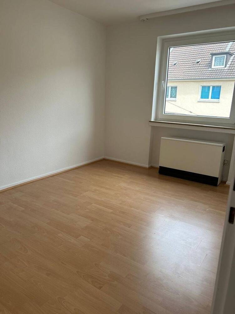 schöne, gutgeschnittene 3 Raum Wohnung in Essen Süd