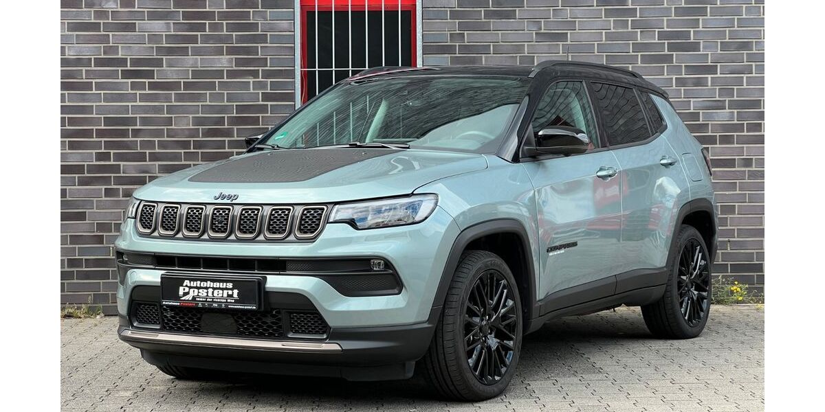 Jeep Compass 14.400 km 32.450 € Oberhausen 46147