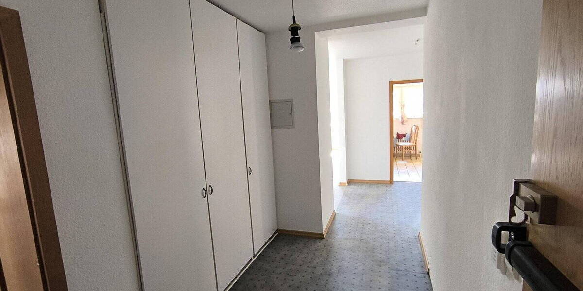 Terrassenwohnung Dinslaken Innenstadt - 4 Zimmer, 147 m&sup2;, 249.000&euro; | Angebot:26418076