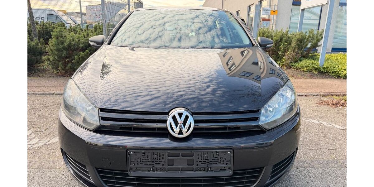 VW Golf 255.000 km 3.899 &euro; Oberhausen 46047