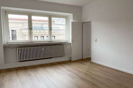 Wohnung zum Mieten in Wuppertal 540 € 90 m²