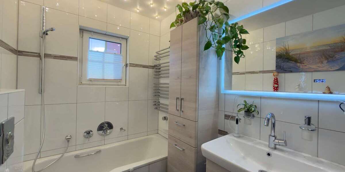 Rheinendhaus - Sanierte Perle mit Sauna, Klima und großem Garten - Reihenendhaus Duisburg Hamborn | Angebot:27360439
