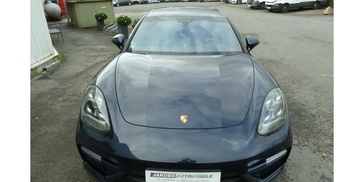 Porsche Panamera Turbo Sport Turismo Chrono Pano Matrix 105.000 km 62.900 € Ratingen 40885