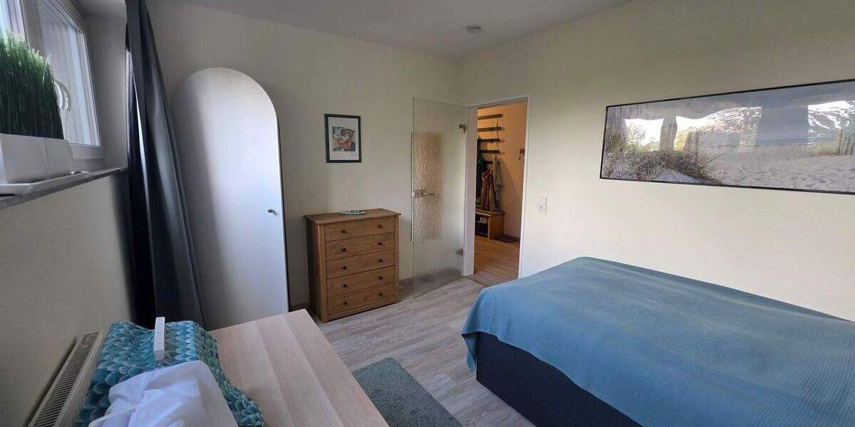 Etagenwohnung Velbert Neviges - 2 Zimmer, 75 m&sup2;, 175.000&euro; | Angebot:25680188