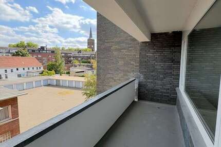 Wohnung zum Mieten in Düsseldorf 683,76 € 66 m²