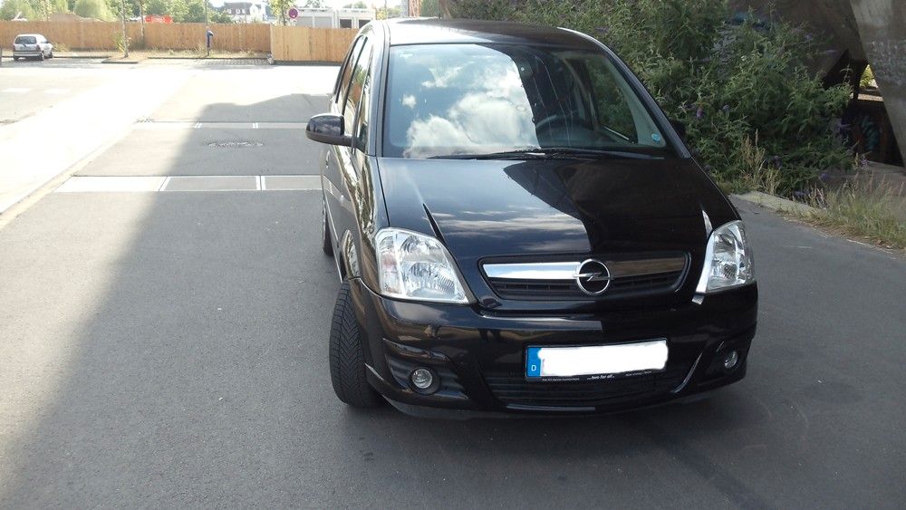 Opel Meriva 163.000 km 1.690 &euro; Oberhausen 46049