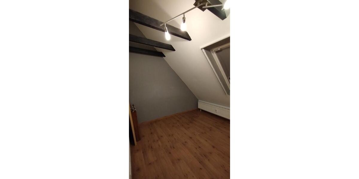 Gemütliche Dachgeschoßwohnung 3.5 zimmer