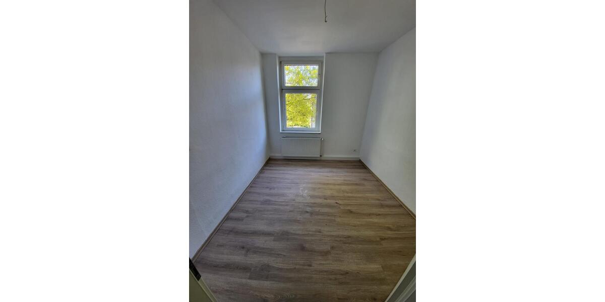 Etagenwohnung Oberhausen Osterfeld - 5 Zimmer, 123 m&sup2;, 1.000&euro; | Angebot:26340823