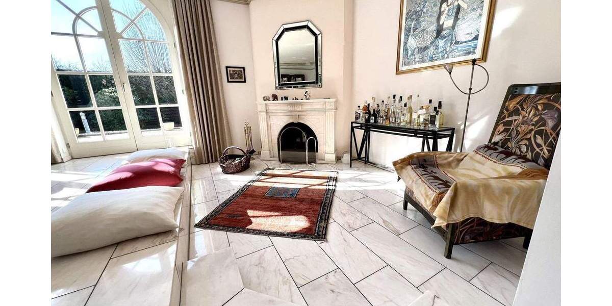 Einfamilienhaus Gladbeck Mitte - 9 Zimmer, 307 m&sup2;, 930.000&euro; | Angebot:25190761