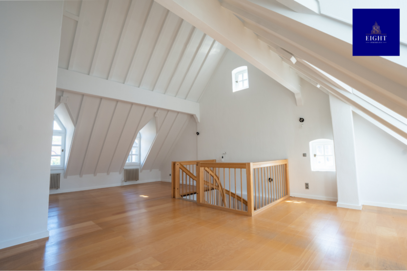 Haus zum Kaufen in Düsseldorf - Kaiserswerth 1.200.000 € 189 m²