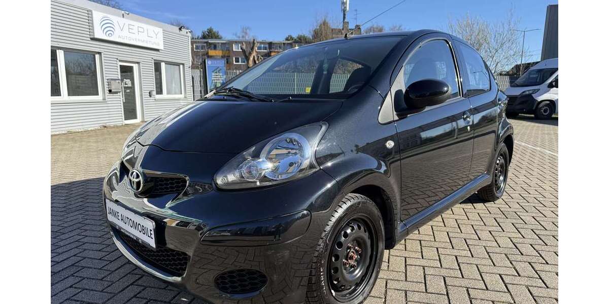 Toyota Aygo 76.500 km 5.599 &euro; Bochum 44869