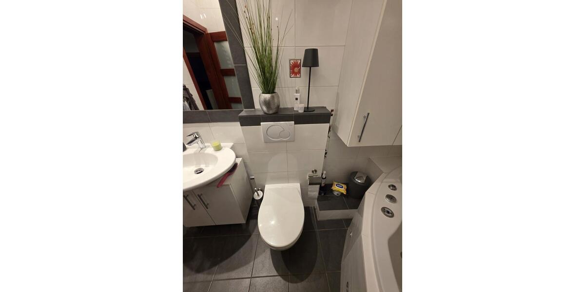 Terrassenwohnung Oberhausen Biefang - 3.5 Zimmer, 64 m&sup2;, 155.000&euro; | Angebot:25544559