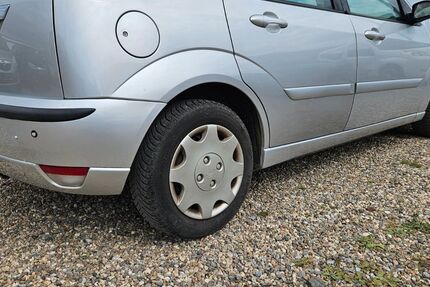 Ford Focus 90.000 km 2.980 € Rheinberg 47495