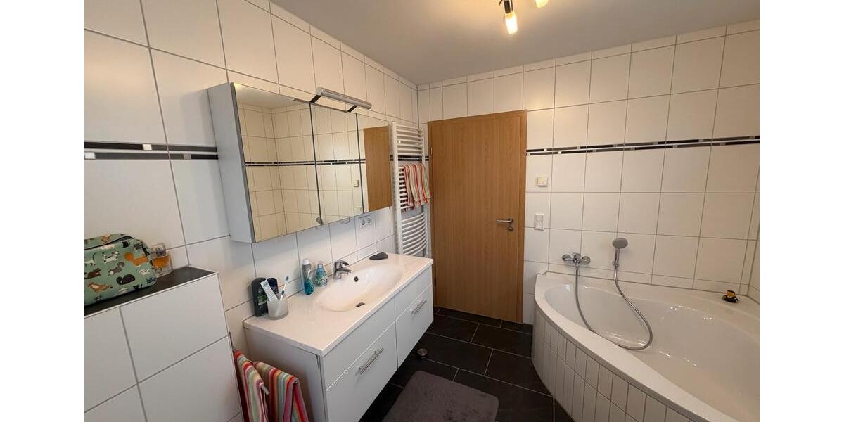 Hochwertige Doppelhaushälfte direkt am Theater - Provisionsfrei! 5 zimmer