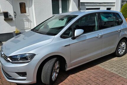 VW Golf Sportsvan 109.900 km 9.450 &euro; Bochum 44803